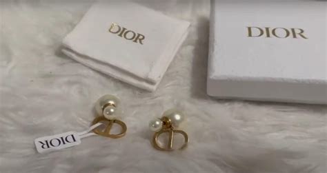 how to spot fake dior necklace|christian dior sunglasses knock off.